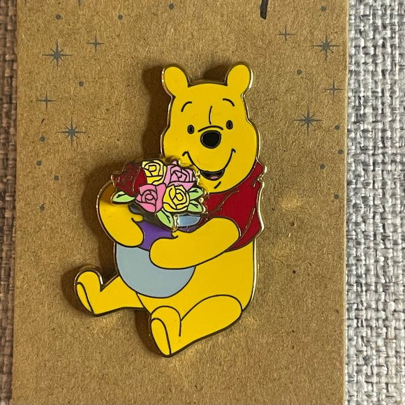 Disney Winnie the Pooh Pooh with Flowers Layered Enamel Pin - Picture 3 of 3
